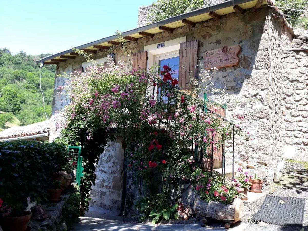 Gite Du Chateau De Retourtour لاماستر المظهر الخارجي الصورة